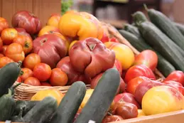 218-biocoop-chambery-faubourg-mache-magasin-alimentation-bio-tomate-local-fruit-saison.webp
