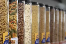 218-biocoop-chambery-faubourg-mache-magasin-alimentation-bio-vrac-pate-riz-commerce-prix-accessible.webp